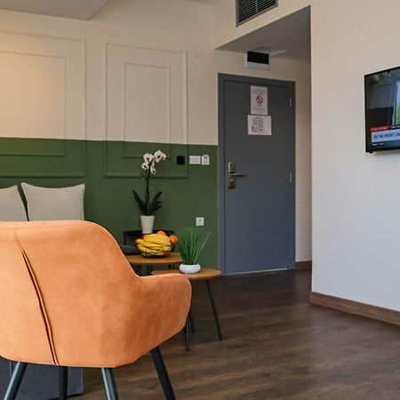 Hotel Dijana ピロト エクステリア 写真