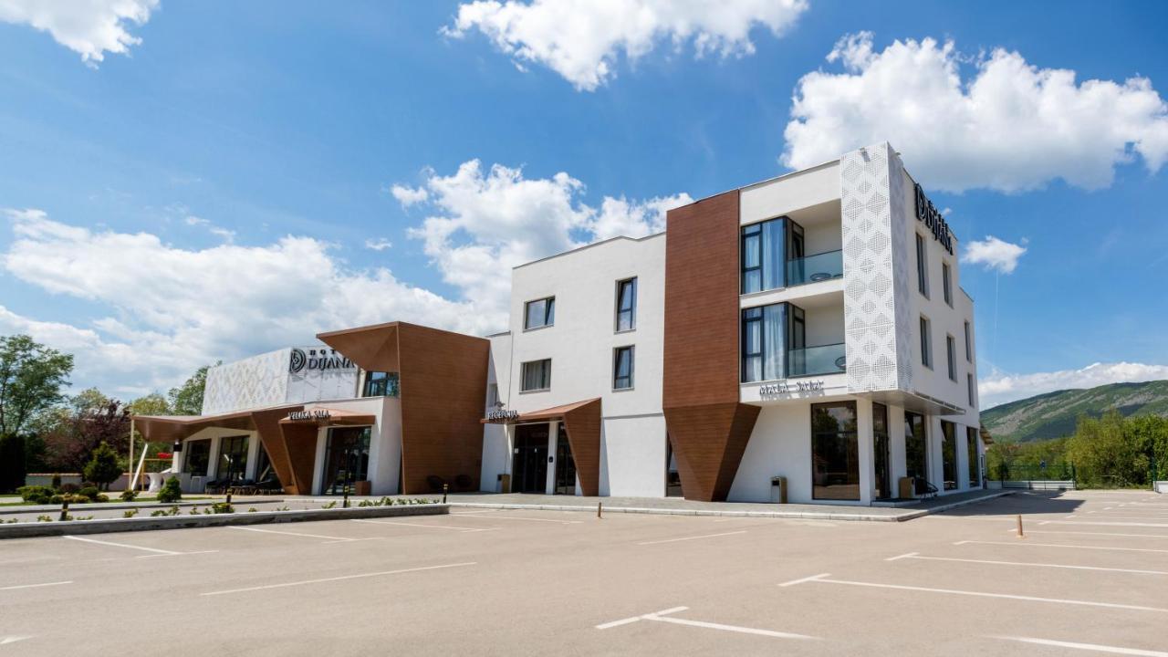 Hotel Dijana ピロト エクステリア 写真