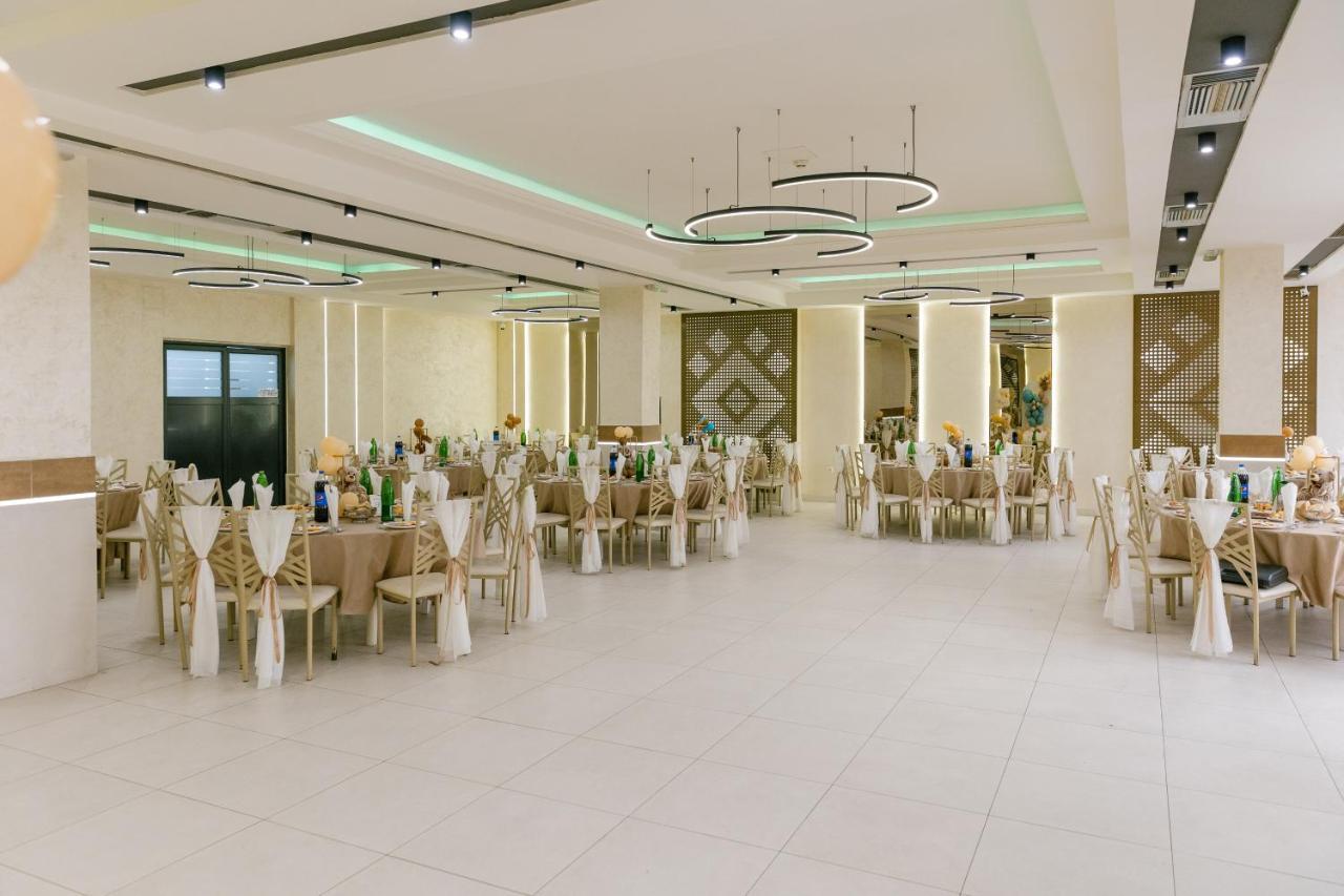 Hotel Dijana ピロト エクステリア 写真